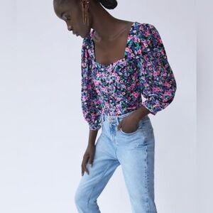 Zara women’s floral cropped blouse with Puff sleeves Ruched